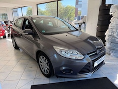 Bild des Angebotes Ford Focus Lim. Ambiente