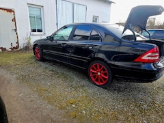 Bild des Angebotes Mercedes-Benz 220