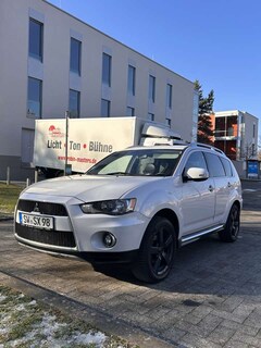 Bild des Angebotes Mitsubishi Outlander 2.2 DI-D 4WD TC-SST Instyle