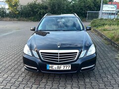 Bild des Angebotes Mercedes-Benz 220