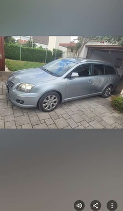 Toyota Avensis Avensis 1.8 VVT-i Combi Team
