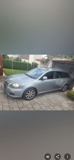 Bild des Angebotes Toyota Avensis Avensis 1.8 VVT-i Combi Team