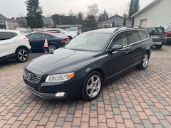 Bild des Angebotes Volvo V70 D4 Kombi Momentum NAVI, Xenon, PDC