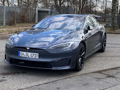 Tesla Model S Long Range