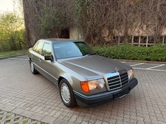 Bild des Angebotes Mercedes-Benz 300 300 D w124, impala metallic, Leder Dattel!