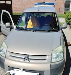 Bild des Angebotes Citroen Berlingo Berlingo Kombi  5-Türer Multispace 1.4i Plus Top-Edition