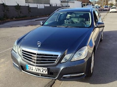 Bild des Angebotes Mercedes-Benz E 350 E 350 T 4Matic BlueEFFICIENCY 7G-TRONIC Avantgarde