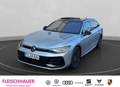 Bild des Angebotes VW Passat R-Line 2,0 TDI Leder HUD AD StandHZG AHK-klappbar