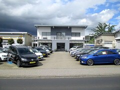 Bild des Angebotes Ford S-Max 2.0TDCI Titanium *1.HAND *PANO *AHK *KAMERA *LED