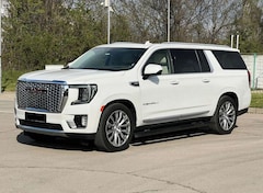 Bild des Angebotes GMC Yukon Denali Lang 6.2L V8 TV BOSE PANO LUFT 360° 7Sitz