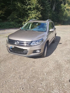 Bild des Angebotes VW Tiguan Sport & Style 4Motion