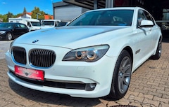 Bild des Angebotes BMW 740 d NAVI LEDER PDC AHK 8xBEREIFT