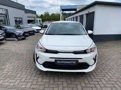 Bild des Angebotes Kia Rio DCT*APPLE&ANDROID*Lenkrad&Sitzheizung*LED*R.KAMERA