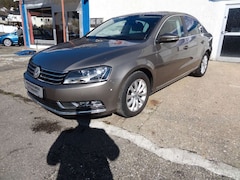 Bild des Angebotes VW Passat Lim. 4x4/Leder/AHK/GSD/Kamera/Navi/StH/