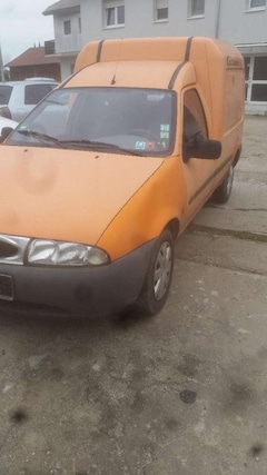Bild des Angebotes Ford Fiesta Courier