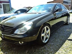 Bild des Angebotes Mercedes-Benz CLS 350 /Top Optik/ TÜV neu /Scheckheft/ Leder+ALU+NAVI
