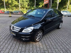 Bild des Angebotes Mercedes-Benz B 170 Automatik Navi Klima Leder Preis inkl Neu Tüv