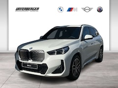 Bild des Angebotes BMW iX1 xDrive30 M Sportpaket Head-Up HK HiFi DAB