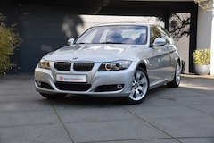 Bild des Angebotes BMW 325 i Limousine xDrive **XENON/OPA`S SCHÄTZLE**