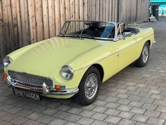 Bild des Angebotes MG MGB Overdrive, Chromspeichenräder, H-Nummer!!