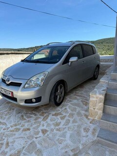 Bild des Angebotes Toyota Corolla Verso 2.2 D-4D Sol
