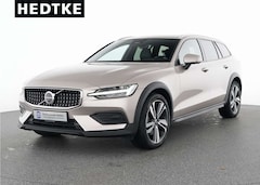 Bild des Angebotes Volvo V60 Cross Country B4 AWD Plus 19"+AHK+PANO+STAND
