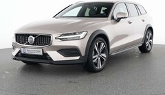 Bild des Angebotes Volvo V60 CC B4 Diesel AWD Plus 19"+AHK+PANO+STANDHZG