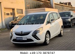 Bild des Angebotes Opel Zafira C Tourer Selection*AHK*PDC*NAVI*1HAND