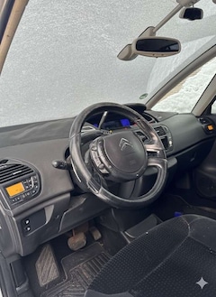 Bild des Angebotes Citroen C4 Picasso 2.0 HDi FAP EGS6 Exclusive