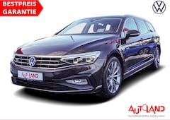 Bild des Angebotes VW Passat Variant 2.0TDI DSG R-Line Matrix Navi AHK