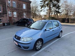 Bild des Angebotes Fiat Punto 1.3 JTD 70 Multijet Dynamic/5 Türig/Tüv 27
