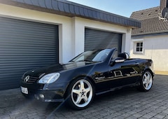 Bild des Angebotes Mercedes-Benz SLK 320 AMG Paket