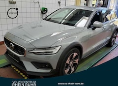Bild des Angebotes Volvo V60 Cross Country B4 (D) AWD  PLUS AHK+FAP+PANO+