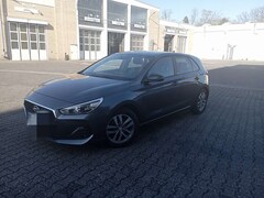 Bild des Angebotes Hyundai i30 1.6 CRDI DCT Style