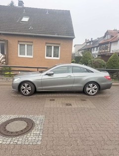 Mercedes-Benz E 350 E 350 CDI BlueEfficiency (207.322)