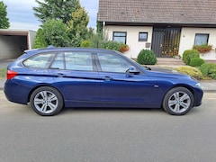 Bild des Angebotes BMW 320 320 i Modell Sport Line