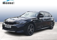Bild des Angebotes BMW 320 d xDrive M Sport Head-Up DAB LED Standhzg. RFK AHK