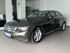 Bild des Angebotes Mercedes-Benz E 200 AUTOM NAVI KLIMA AVANTGARDE KAMERA TEILLDR