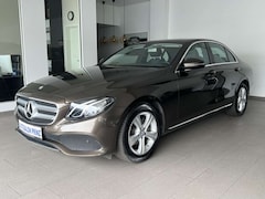 Bild des Angebotes Mercedes-Benz E 200 AUTOM NAVI KLIMA AVANTGARDE KAMERA TEILLDR