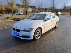 Bild des Angebotes BMW 320 320i Advantage