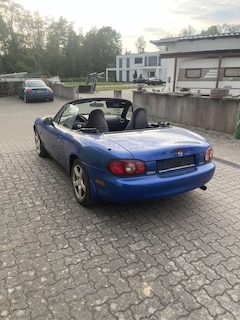 Bild des Angebotes Mazda MX-5 1.6i 16V