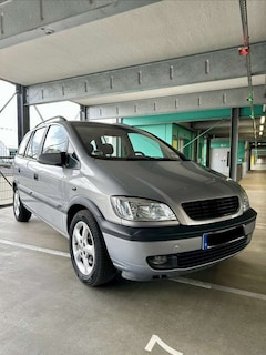 Bild des Angebotes Opel Zafira 1.8 Selection Executive