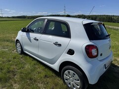 Bild des Angebotes smart forFour 1.Hd ,Tempomat,Sitzheizung,22KW, Mwst. ausweisbar