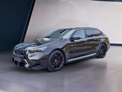 Bild des Angebotes BMW M5 Touring Comfort+DrivAssistPro+ParkPro+Pano
