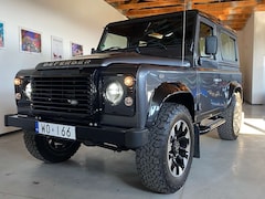 Bild des Angebotes Land Rover Defender 90 Works V8 70th Edition 405 PS 5.0 V8 No38 of 150