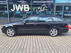 Bild des Angebotes Mercedes-Benz E 320 T CDI Avantgard AHK 2,1t Np63t€ Scheckheft