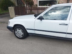 Bild des Angebotes Mercedes-Benz E 230 230 E
