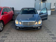 Bild des Angebotes Mercedes-Benz E 320 CDI 4Matic Automatik Elegance DPF