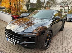 Bild des Angebotes Porsche Cayenne Coupe GTS Leichtbau Sport-Paket Ceramic