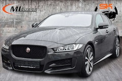 Bild des Angebotes Jaguar XE R-Sport *PANO*HUD*19" ALU*NAVI*LEDER*